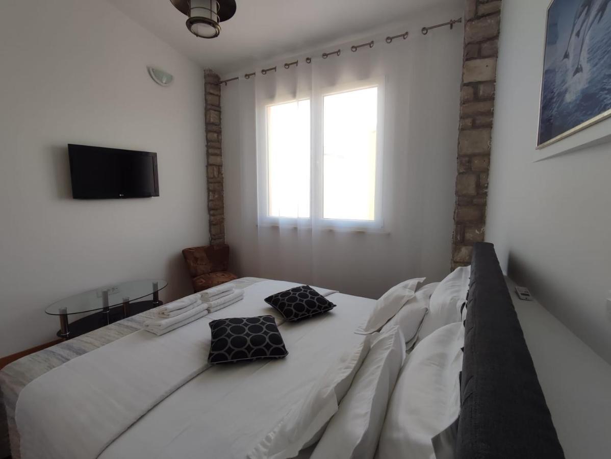 Apartment Sandrica ストモルスカ エクステリア 写真