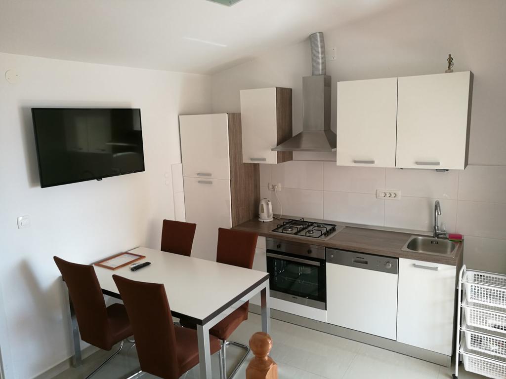 Apartment Sandrica ストモルスカ エクステリア 写真
